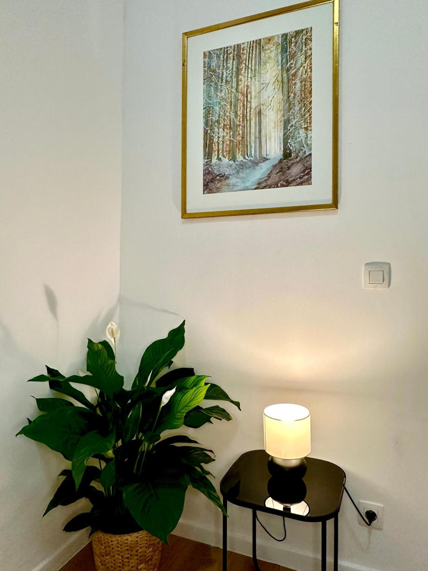 Luxury Suites Mons By Rikas Hotels ภายนอก รูปภาพ