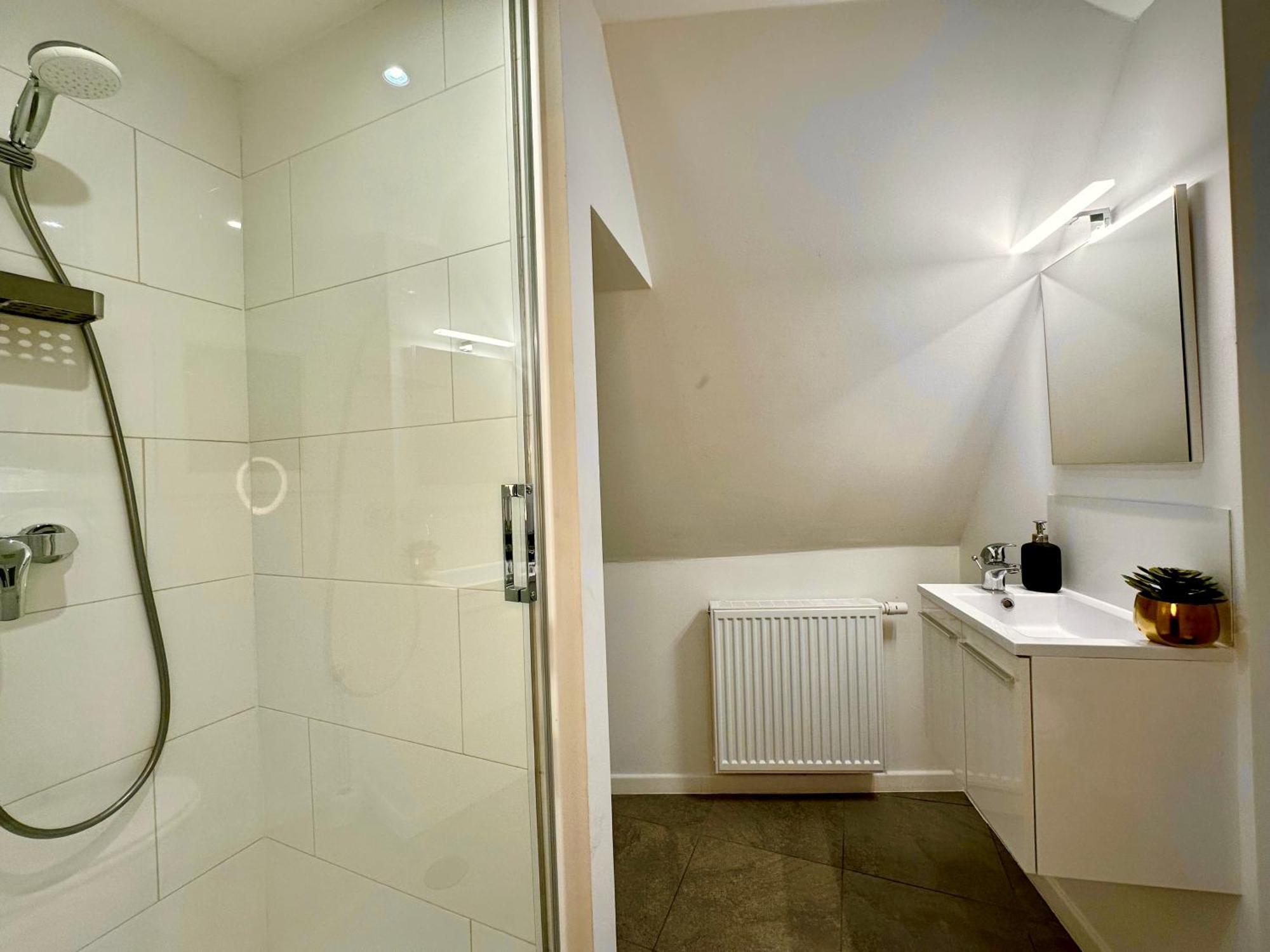 Luxury Suites Mons By Rikas Hotels ภายนอก รูปภาพ